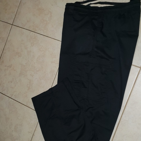 Maevn scrubs men's pant size XL EUC - Picture 3 of 4